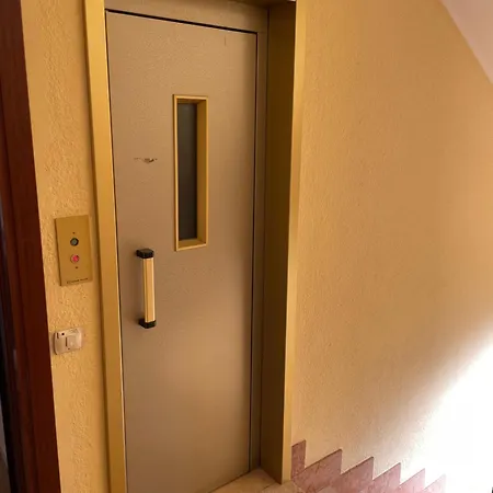 Trilocale Con Vista E Due Bagni Metro Blu Piazza Frattini מילאנו